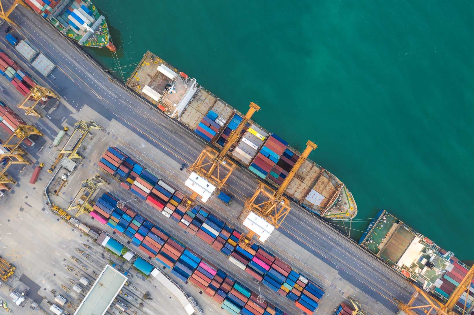 Imagen destacada del artículo: Documentación y requisitos necesarios para la exportación